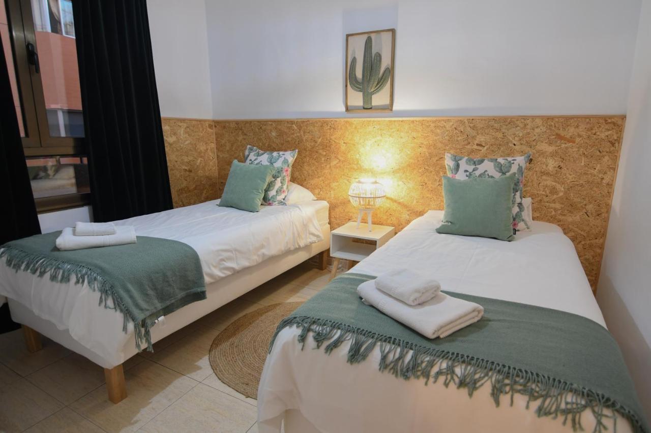 Near The Beach - 3Bed - 2Bath - Wifi Las Palmas de Gran Canaria Exterior photo